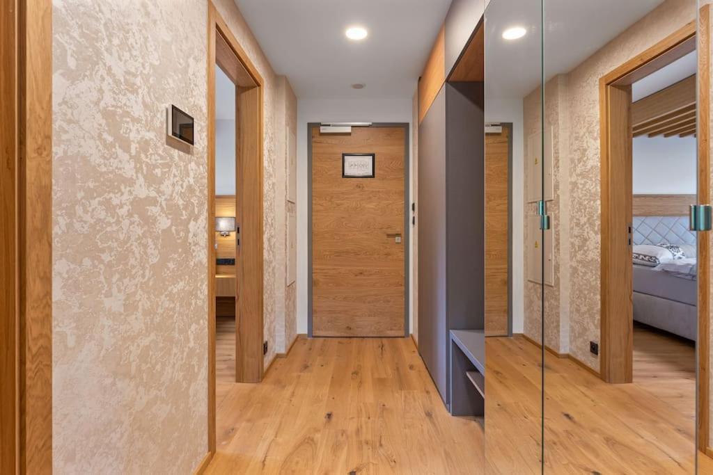 Residence Koubek - Utulny Apartman S Vyhledem A Parkovanim Szpindlerowy Młyn Zewnętrze zdjęcie